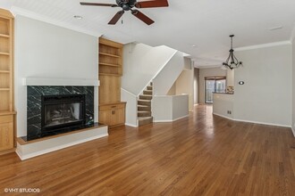 2501 N Wayne Ave in Chicago, IL - Building Photo - Building Photo