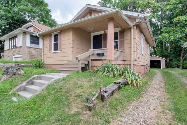 property at 2212 Snyder Ave NE