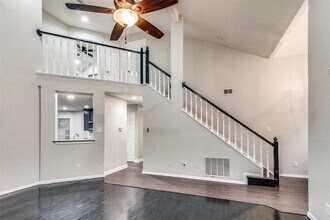 2113 Spring Mills Rd in Mesquite, TX - Building Photo - Building Photo