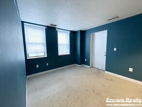 73 Gainsborough St in Boston, MA - Building Photo - Building Photo