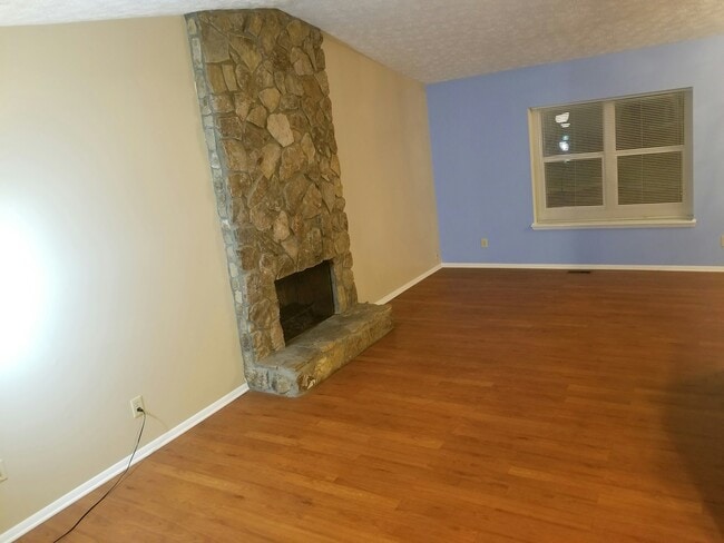 4705 Midridge Dr in Norcross, GA - Building Photo - Building Photo