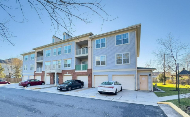 property at 11328 Westbrook Mill Ln