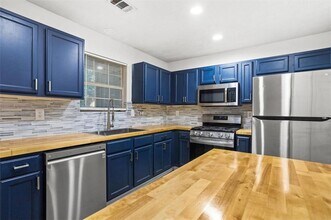 5812 Wind Gate Ln in Lithonia, GA - Building Photo - Building Photo