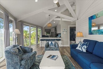 2041 Deer Island Rd in Hilton Head Island, SC - Building Photo - Building Photo