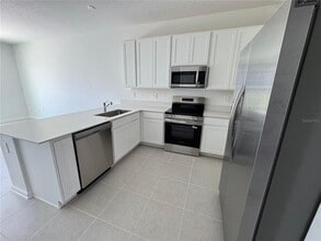5969 Zen Wy in Clermont, FL - Building Photo - Building Photo