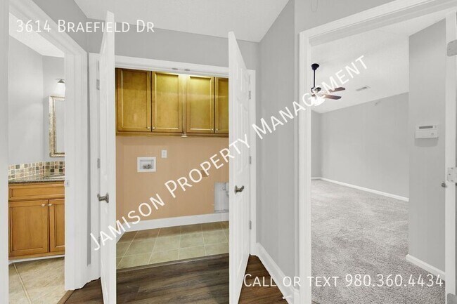 3614 Braefield Dr in Indian Trail, NC - Building Photo - Building Photo