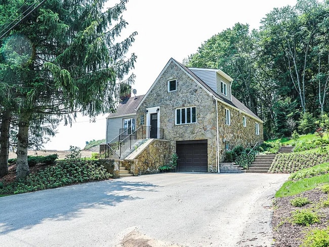 property at 3981 Willow Creek Dr