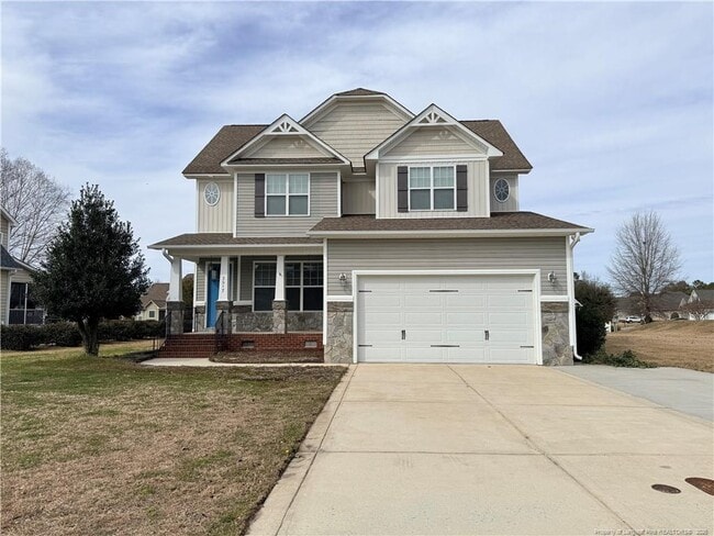 3917 Barnsdale Dr in Wade, NC - Building Photo - Building Photo