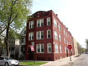 3359 W Berteau Ave in Chicago, IL - Building Photo - Building Photo