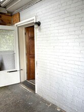 208 Cleveland Ave in Waynesboro, PA - Building Photo - Building Photo