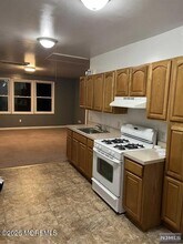 154 Maple Ave in Wallington, NJ - Building Photo - Building Photo