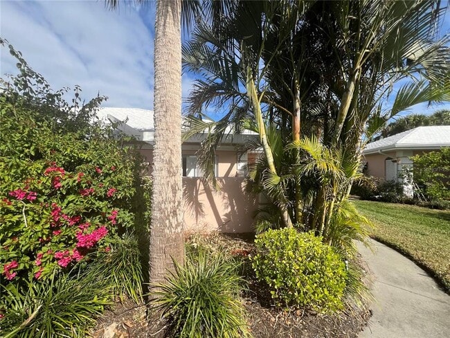 338 Cerromar Way in Venice, FL - Building Photo - Building Photo