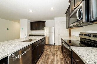 17049 Dusty Boots Ln in Elgin, TX - Building Photo - Building Photo