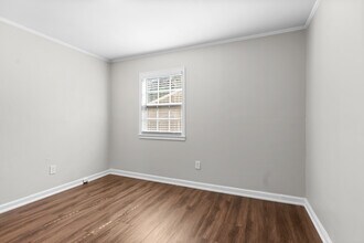 1380 Plaza Ave SW in Atlanta, GA - Building Photo - Building Photo