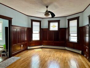 55 Lithgow St in Boston, MA - Building Photo - Building Photo