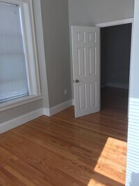 20 Chelsea St, Unit 2 - 6