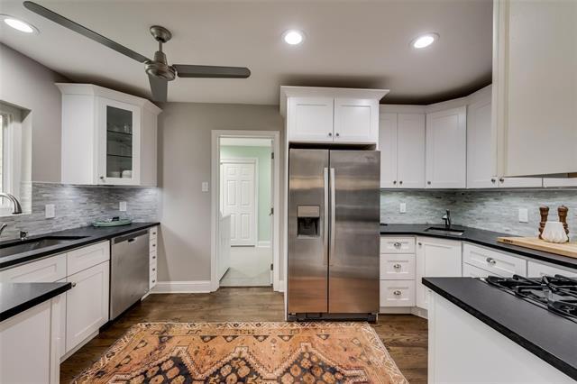 3808 Shorecrest Dr in Dallas, TX - Building Photo