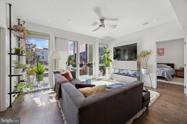 620 N 3rd St, Unit 3B in Philadelphia, PA - Building Photo - Building Photo