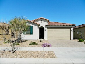 15408 W Edgemont Ave in Goodyear, AZ - Building Photo - Building Photo