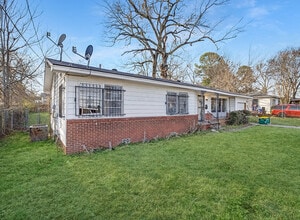 1121 Wheeler St in Texarkana, TX - Building Photo - Building Photo