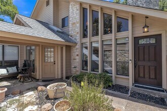 6007 Gardenridge Hollow in Austin, TX - Building Photo - Building Photo