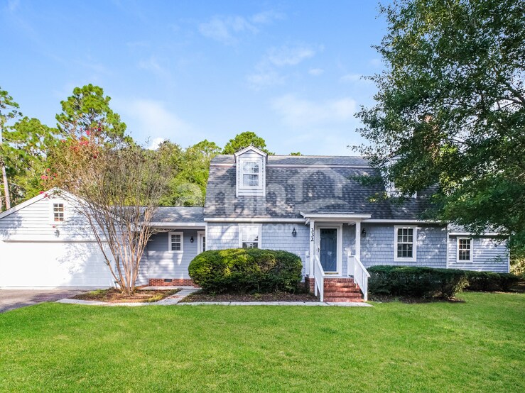 332 Mendenhall Dr in Wilmington, NC - Building Photo
