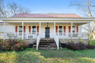 138 Main St in Milner, GA - Building Photo - Building Photo