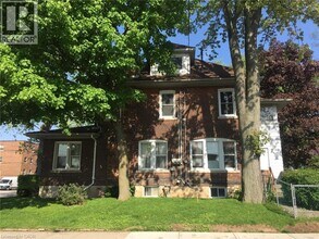 495 Aberdeen Ave in Hamilton, ON - Building Photo - Building Photo