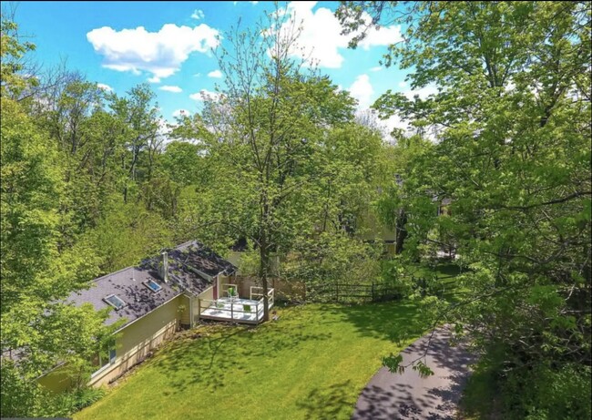 property at 5496 York Rd.