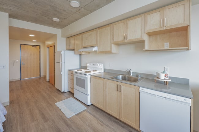 The Rise on Madison - Affordable Housing in Seattle, WA - Foto de edificio - Interior Photo