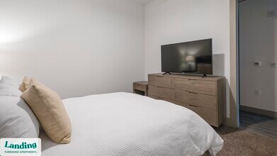 3030 Summer St, Unit 551 in Houston, TX - Building Photo - Building Photo