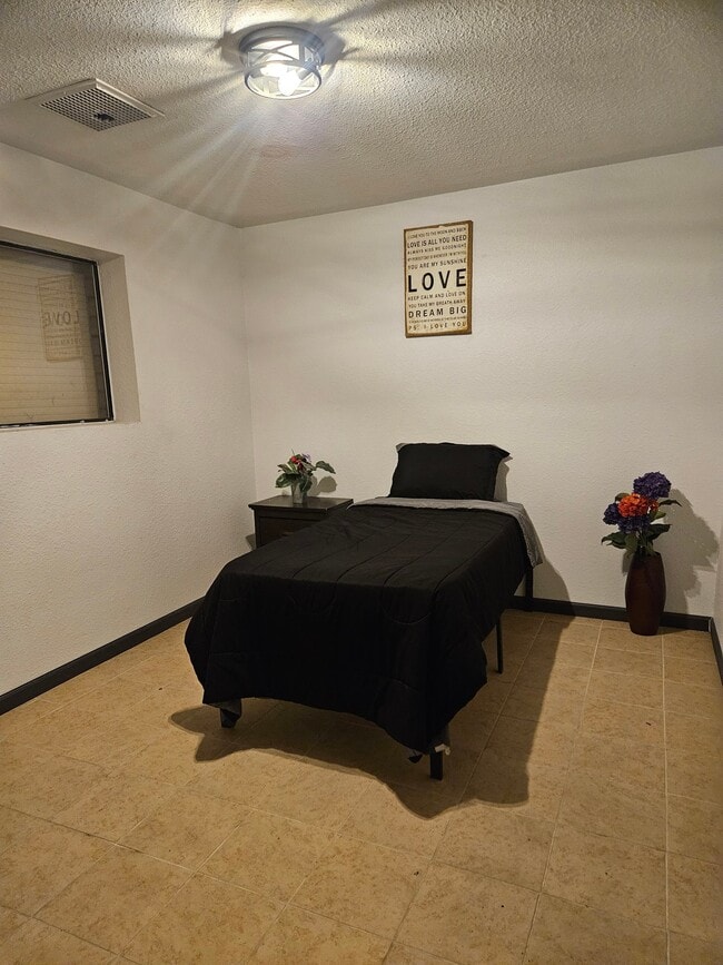 property at 7320 W Reade Ave