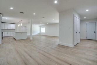 515 John Arden Dr in Waxahachie, TX - Building Photo - Building Photo