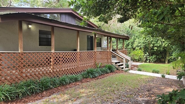 property at 816 W 127th Ave