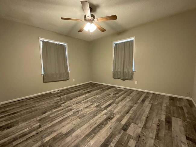 109 Schimm Cir Dr in Carl Junction, MO - Building Photo - Building Photo