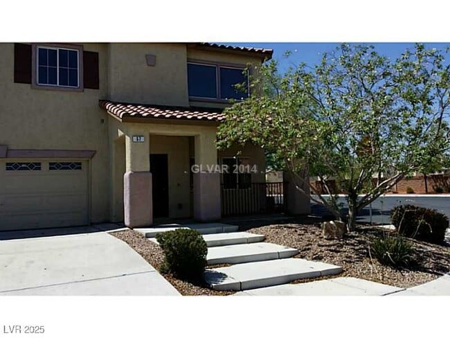 57 W Kraft Ave in North Las Vegas, NV - Foto de edificio - Building Photo