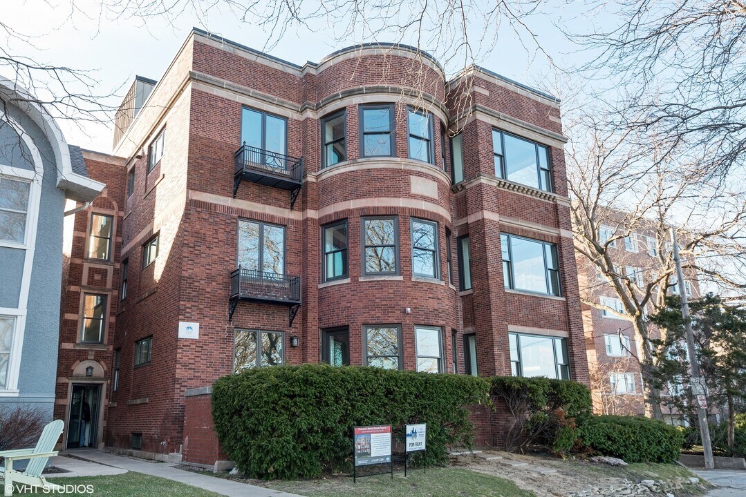 534 Sheridan Square in Evanston, IL - Building Photo