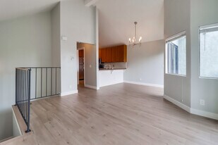 4449 Hamilton St in San Diego, CA - Building Photo