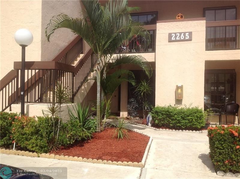 2265 SW 15th St in Deerfield Beach, FL - Building Photo