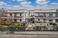 Casa Blanca Lofts in San Antonio, TX - Building Photo - Building Photo