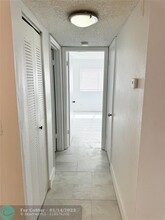 12760 Vista Isles Dr in Sunrise, FL - Foto de edificio - Building Photo