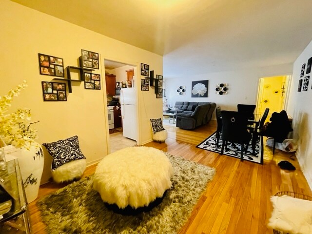 135 Washington Ave, Unit top floor in Rutherford, NJ - Foto de edificio