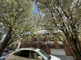 210 Bergenline Ave, Unit Apt 15 in Union City, NJ - Building Photo