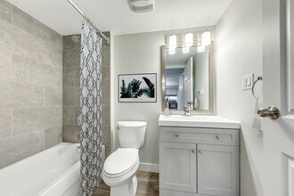 43 Ormond St S in Thorold, ON - Building Photo - Building Photo