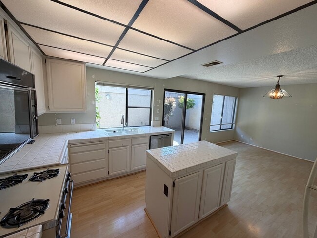 property at 1209 Keystone Ln