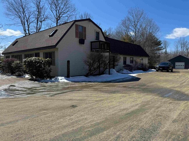 1187 New Hampshire Rte 175 in Holderness, NH - Building Photo - Building Photo