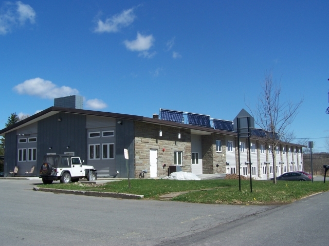 Trinkaus Manor in Oriskany, NY - Foto de edificio - Building Photo