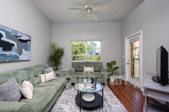 2421 W Horatio St in Tampa, FL - Building Photo - Building Photo