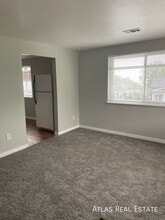 3825 S King St in Denver, CO - Building Photo - Building Photo