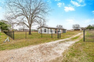 3301 County Rd 530B in Burleson, TX - Building Photo - Building Photo